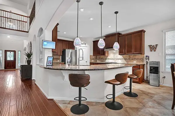 13817 N Lake Branch LN, Houston, TX 77044