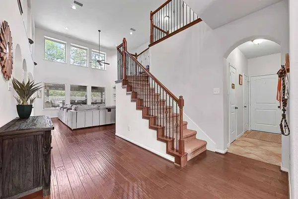 13817 N Lake Branch LN, Houston, TX 77044