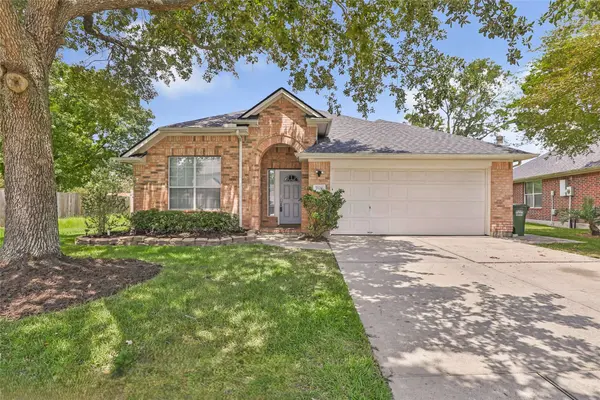 7126 Leens Lodge LN, Humble, TX 77346
