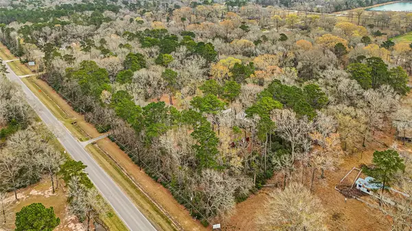 29510 Huffman Cleveland RD, Huffman, TX 77336