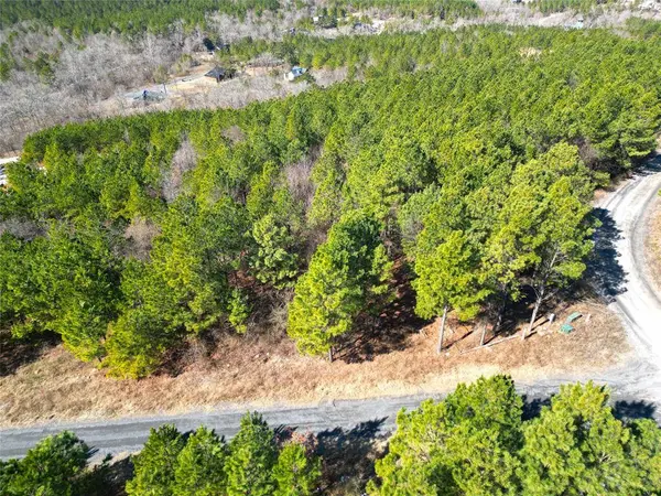 484 Lukfata Fork TRL, Broken Bow, OK 74728