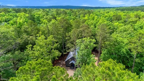 70 Breeann CIR, Broken Bow, OK 74728