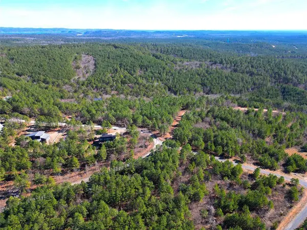 484 Lukfata Fork TRL, Broken Bow, OK 74728