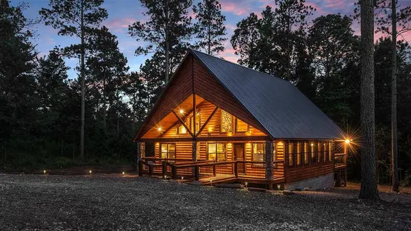 38 Rough Cut CIR, Broken Bow, OK 74728