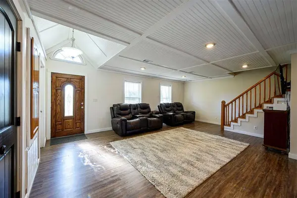 237 Baggs Hill LN, Broken Bow, OK 74728
