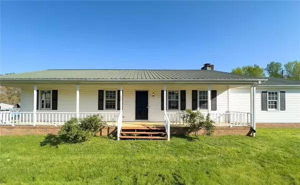 237 Old Bethlehem School DR, Pickens, SC 29671