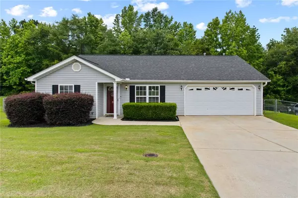 15 Laws LN, Piedmont, SC 29673