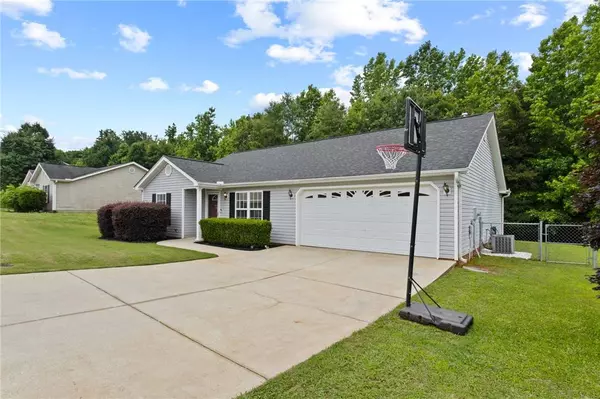 15 Laws LN, Piedmont, SC 29673