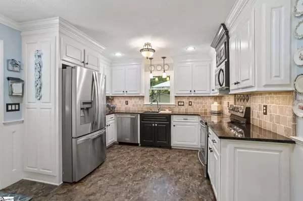 119 Deborah Lane, Greenville, SC 29611