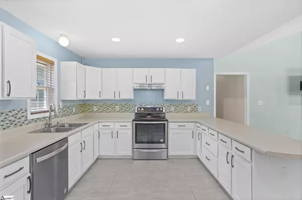 114 Darleen Avenue, Easley, SC 29640