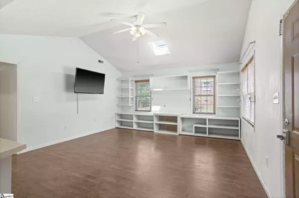 114 Darleen Avenue, Easley, SC 29640