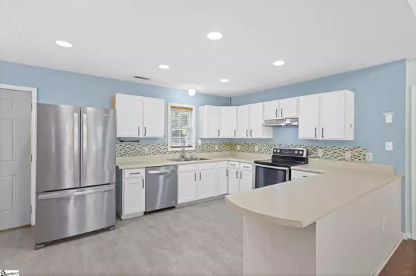 114 Darleen Avenue, Easley, SC 29640