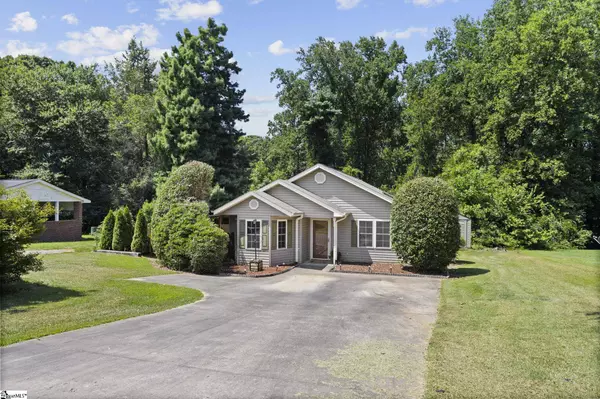 114 Darleen Avenue, Easley, SC 29640