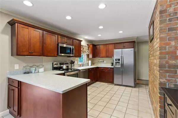 450 Englewood DR, Westminster, SC 29693