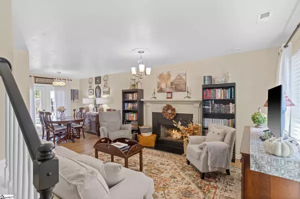 101 Great Oaks Way, Simpsonville, SC 29680