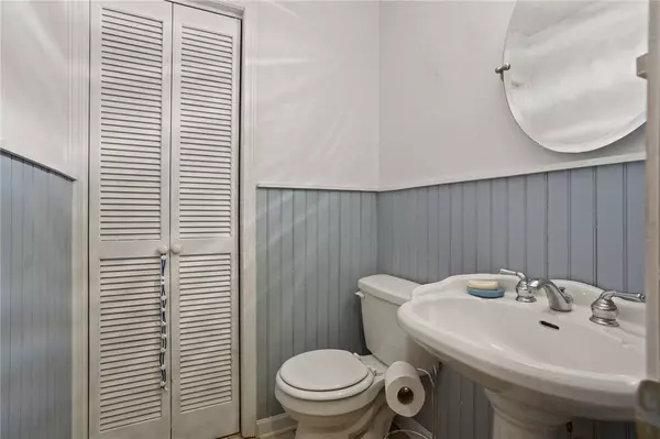 102 Huntington CT, Easley, SC 29640