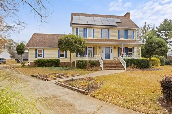 102 Huntington CT, Easley, SC 29640