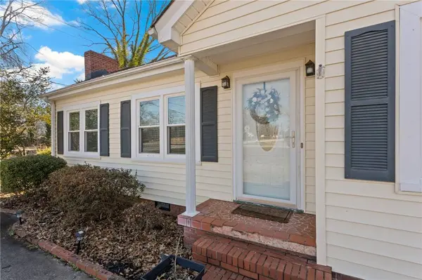 308 S B ST, Easley, SC 29640