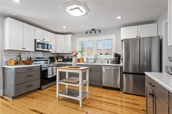 308 S B ST, Easley, SC 29640