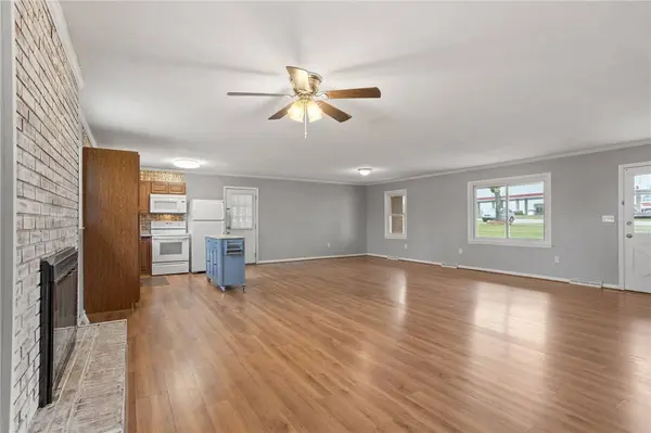 411 Pelzer HWY, Easley, SC 29642