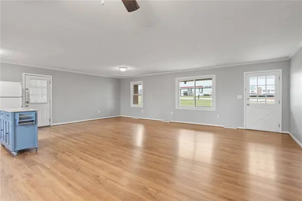 411 Pelzer HWY, Easley, SC 29642