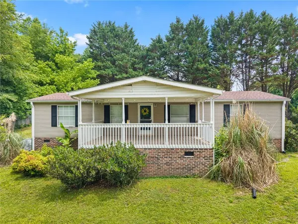 101 Beaver Pond CT, Easley, SC 29640