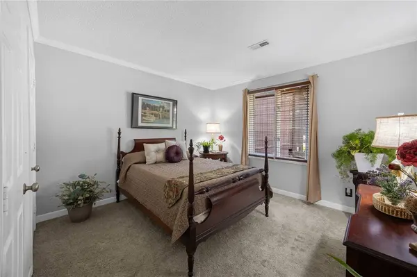 15 Creekside WAY, Greenville, SC 29609