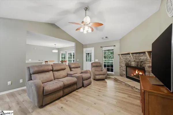 340 Camperdown Court, Easley, SC 29642