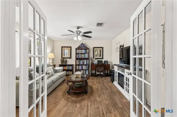 8217 SAGE MEADOW DR DR, Temple, TX 76502