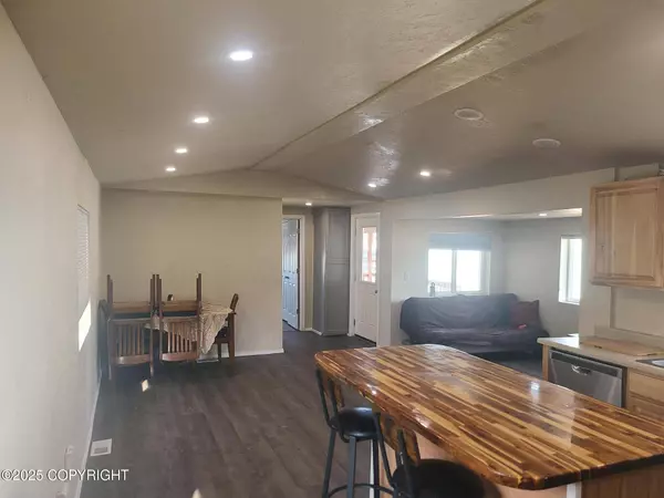 2221 Muldoon RD #906, Anchorage, AK 99504