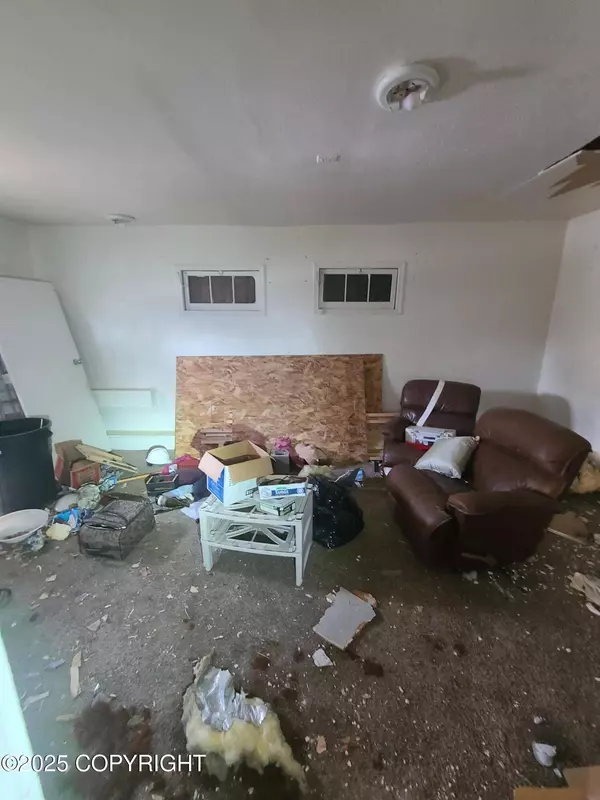 1403 Nelchina ST, Anchorage, AK 99501