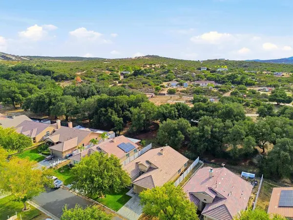 32448 Evening Primrose TRL, Campo, CA 91906