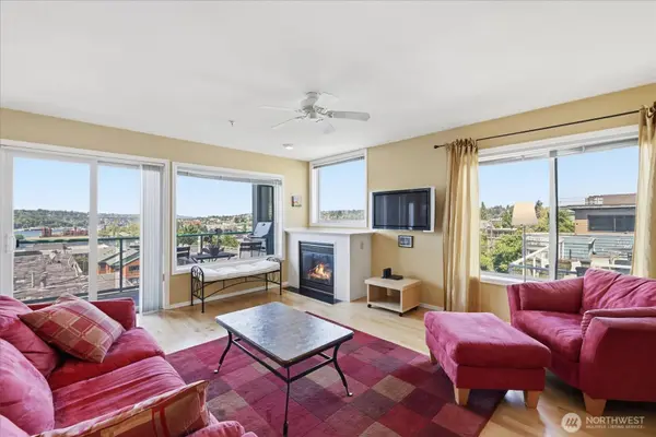 2713 Boylston AVE E #201, Seattle, WA 98102