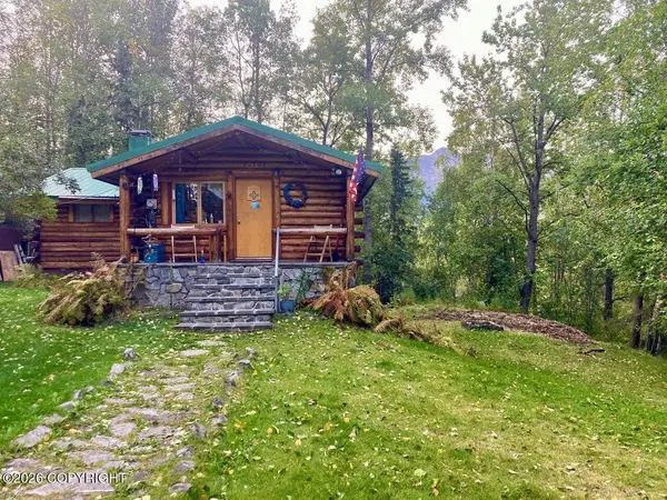 22728 Friendship LN, Chugiak, AK 99567