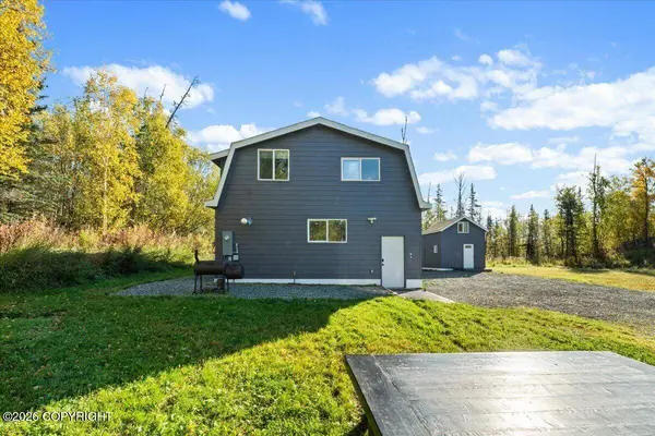 10100 E Tern DR, Palmer, AK 99645
