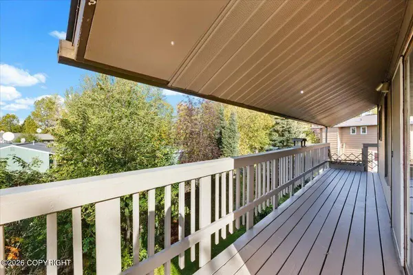 2791 Pelican CT, Anchorage, AK 99502