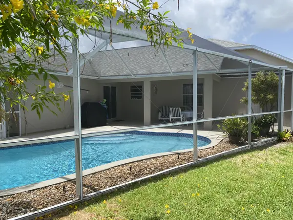 428 Kimberly Dr, Melbourne, FL 32940-7770