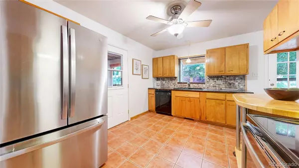 12098 W Virginia DR, Lakewood, CO 80228