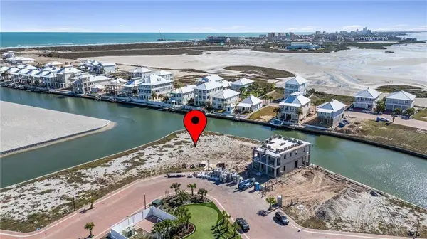 8320 Island DR, South Padre Island, TX 78597