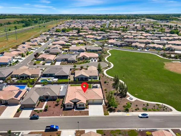 2074 Abbeylane WAY, Olivehurst, CA 95961