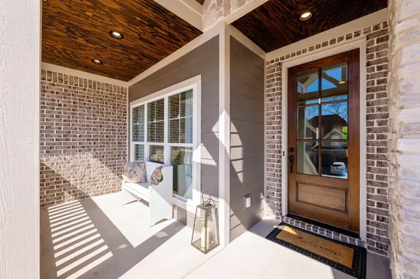 10617 Kavya LN, Apison, TN 37302