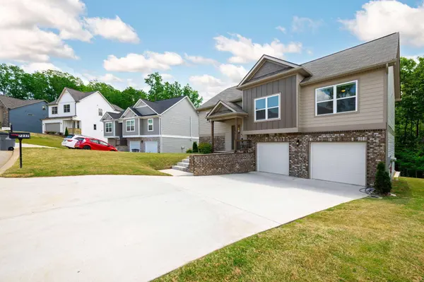 7237 Mercedes LN, Ooltewah, TN 37363