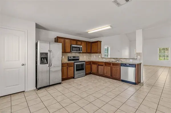 2000 Grimes Drive, Forney, TX 75126