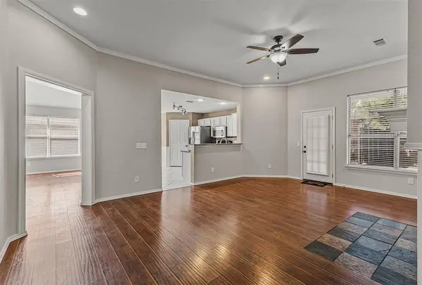109 N Rolling Meadows Drive, Wylie, TX 75098