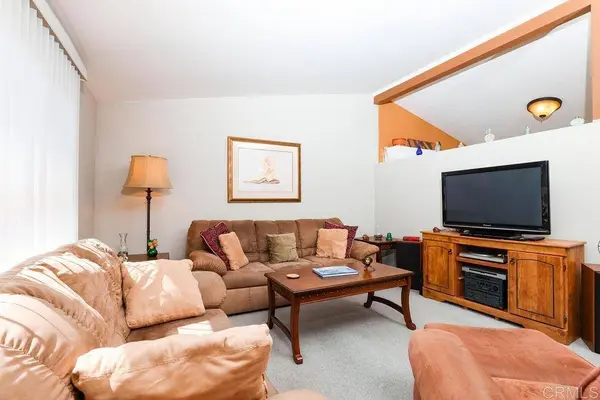 9102 Huntington Ave., San Diego, CA 92123