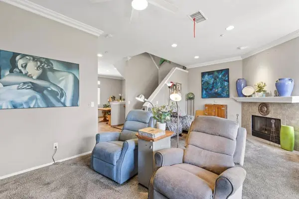1869 Robsinson Ave, San Diego, CA 92103