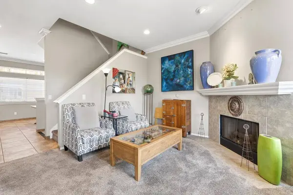 1869 Robsinson Ave, San Diego, CA 92103