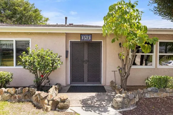 1573 Villa Crest Drive, El Cajon, CA 92021