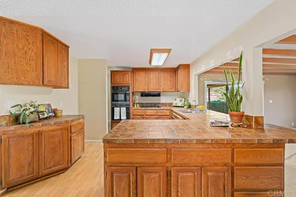 1507 Walbollen St, Spring Valley, CA 91977