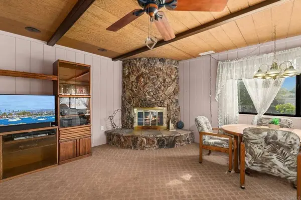8211 Limon Ln, El Cajon, CA 92021
